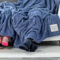 Patina Stores Mega Family Blanket Blankets & Pillows