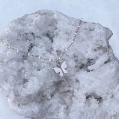Patina Stores White Butterfly Bead Necklace Jewelry