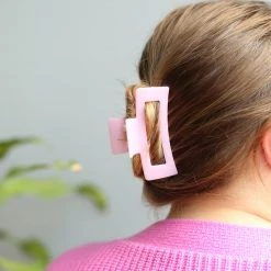 Patina Stores Square Pink Hair Clip
