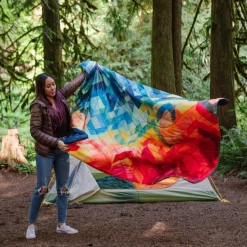 Patina Stores Geo Puffy Blanket