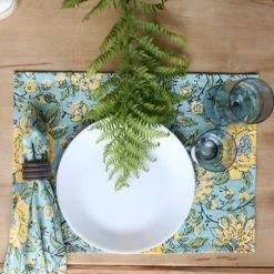 Patina Stores Floral Napkins And Placemats Kitchen