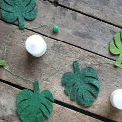 Patina Stores Decor Monstera Leaf Garland